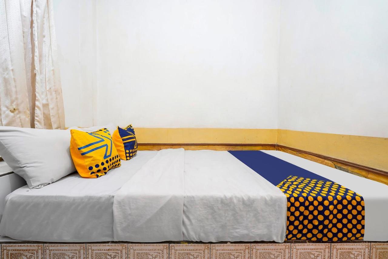 Spot On 91444 Hotel Arimbi 반둥 외부 사진