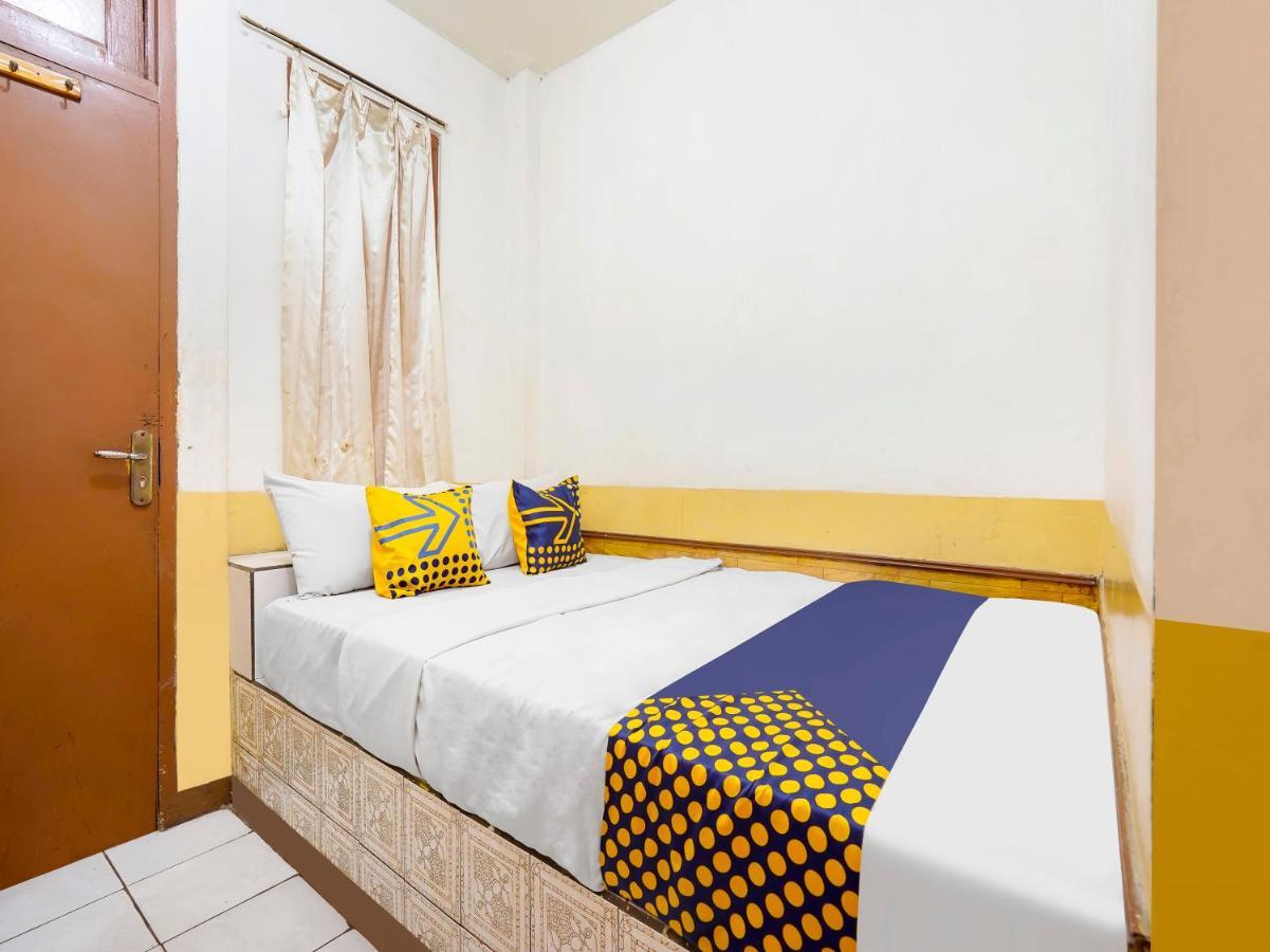 Spot On 91444 Hotel Arimbi 반둥 외부 사진